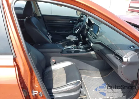 2019 Nissan Altima 2.5 Sr z USA, uszkodzony, nr VIN 1N4BL4CV5KC183661